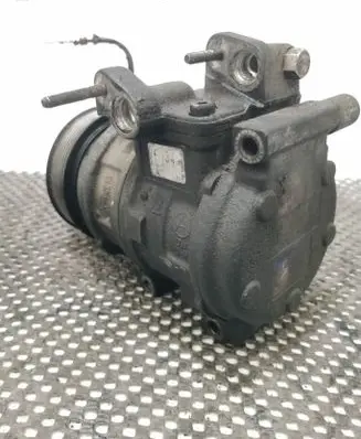 KIA Sorento Air conditioning (A/C) compressor (pump) 977013E350 97701 R134A