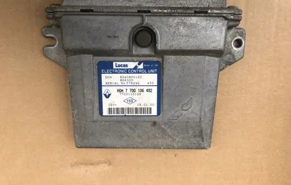 Renault Scenic I Engine control unit/module 7700110128