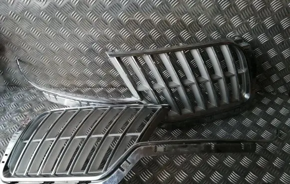 Lincoln MKZ I Front bumper upper radiator grill AH6J8150ABW AH6J8150BBW AH638150ADW