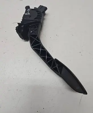Skoda Octavia Mk3 (5E) Accelerator throttle pedal 5Q2723503D 6PV01062105