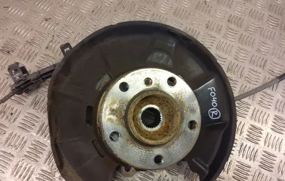 BMW 2 F22 F23 Rear wheel hub