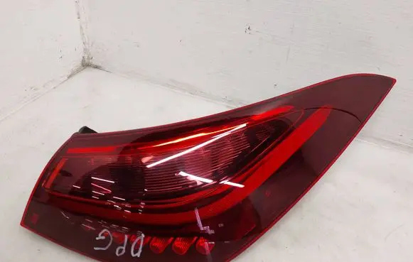 Mercedes-Benz CLA C118 X118 Rear/tail lights A1189063801