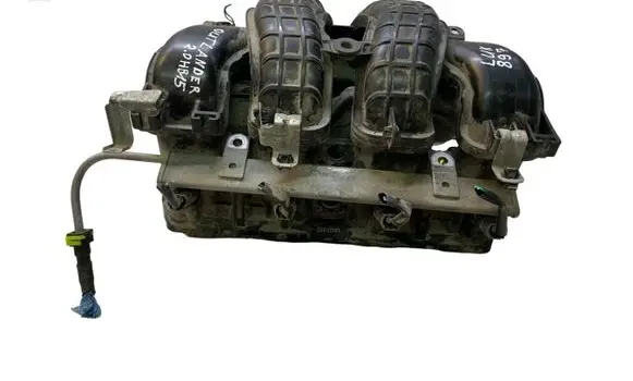 Mitsubishi Outlander Intake manifold 1540A102 1540A095