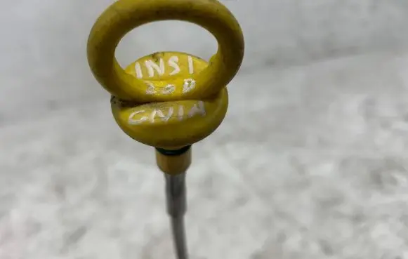 Opel Insignia A Oil level dip stick 