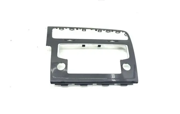 Radio/GPS head unit trim