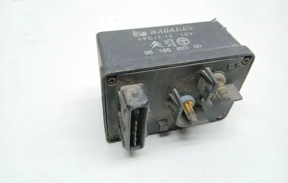 Peugeot Partner Glow plug pre-heat relay 9616582380