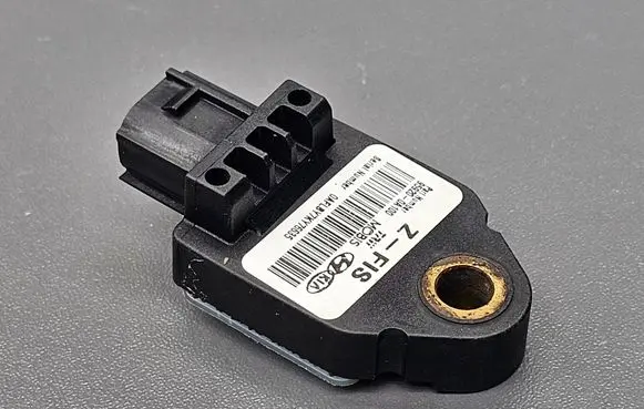 Hyundai i30 Airbag deployment crash/impact sensor 959200A100