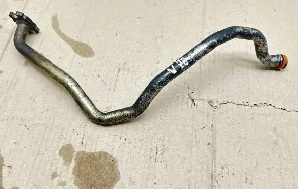 Volvo V70 Turbo turbocharger oiling pipe/hose