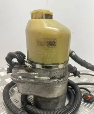 Opel Zafira A Power steering pump 1040085003094 93188235 5948127