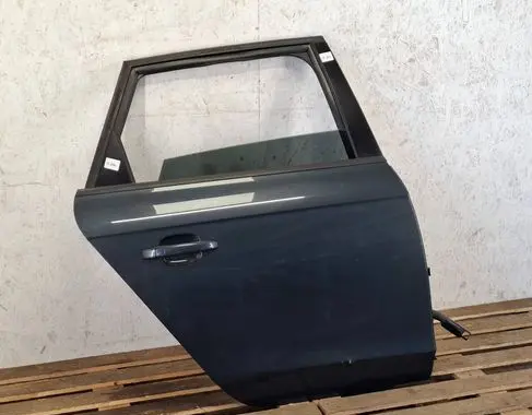 Audi A4 S4 B8 8K Rear door LZ7H
