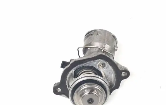 Mercedes-Benz ML W164 Thermostat A2722000415