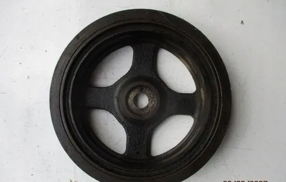 Toyota Yaris Crankshaft pulley J11F27MG