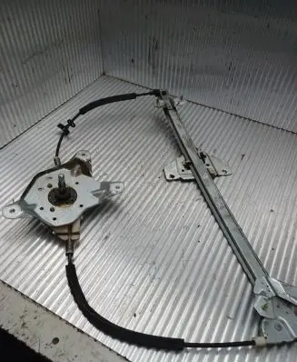Ford Transit Front door manual window regulator 264456