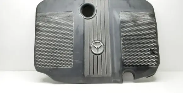 Mercedes-Benz C W204 Engine cover (trim)