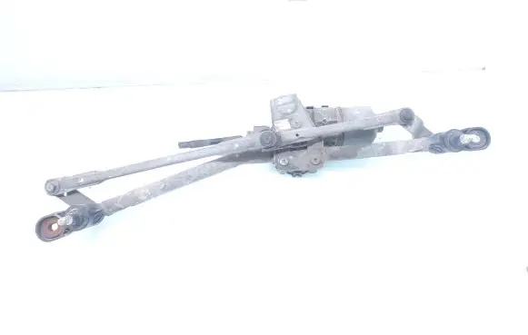 Mazda 3 I Front wiper linkage and motor 4M5117508AA BP4K6737X