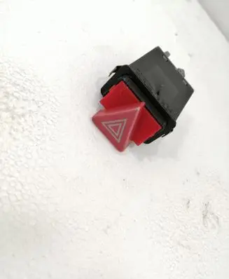 Volkswagen PASSAT B5 Hazard light switch 24742624