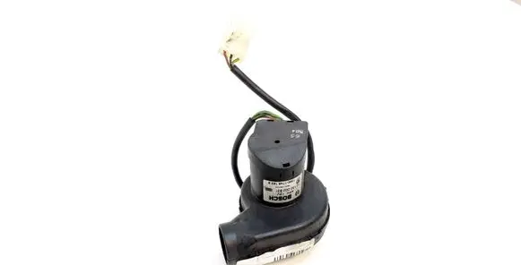 BMW X5 E53 Engine control unit/module fan 1745182