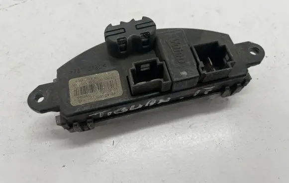 Volkswagen Tiguan Heater blower fan relay 5Q0907521C