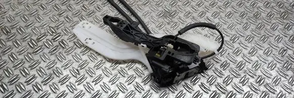 Hyundai ix35 Rear door lock 814202Y010