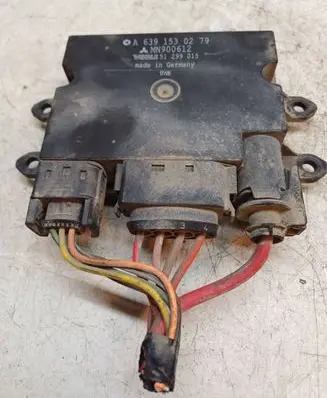 Mitsubishi Colt CZ3 Glow plug pre-heat relay A6391530279 MN900612 51299015
