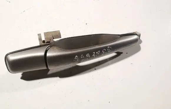 Mitsubishi Grandis Front door exterior handle