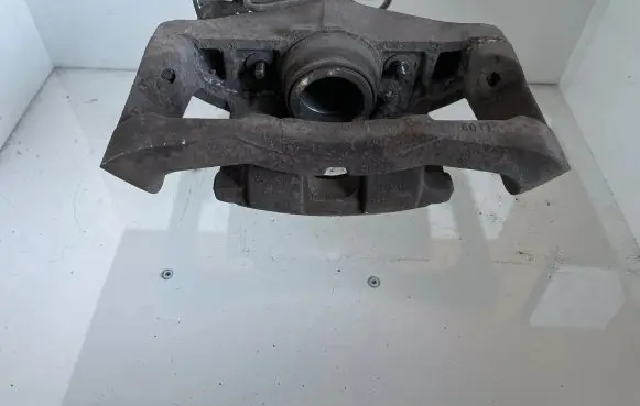 Audi A6 S6 C6 4F Front brake caliper