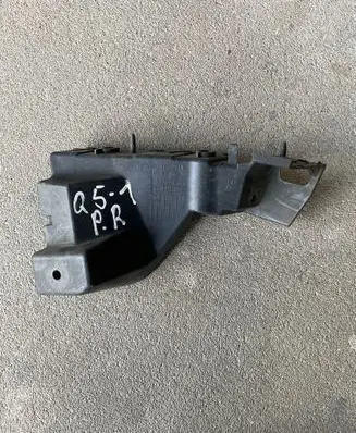 Audi Q5 SQ5 Front bumper mounting bracket 8R0807284B