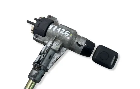 Audi Coupe Ignition lock 893905851D