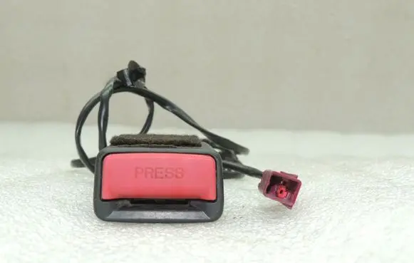 Ford Ranger Front seatbelt buckle 2512423
