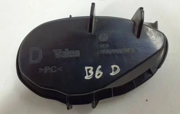 Volkswagen PASSAT B6 Headlight/headlamp dust cover 3C0941608A