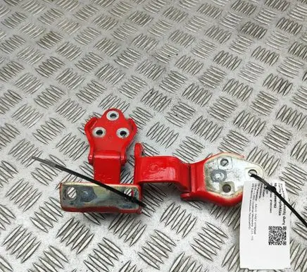 Iveco Daily 6th gen Front door hinges set 504131917