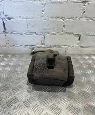 Mercedes-Benz C W204 Front brake caliper