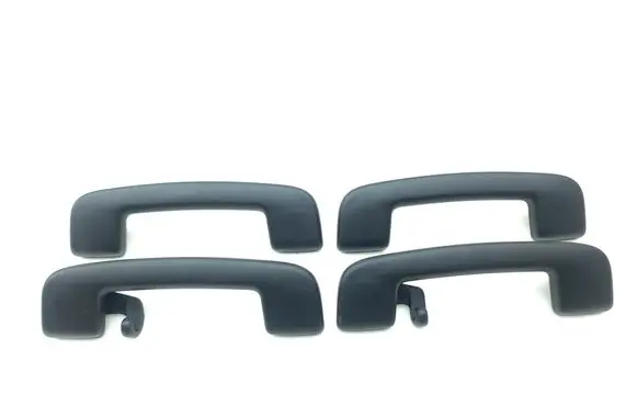 Renault Austral A set of handles for the ceiling 