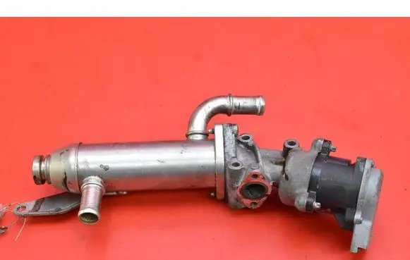 Jaguar XJ X350 EGR valve 4R8Q9D475-AC
