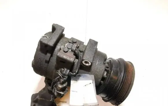 Toyota Avensis Verso Air conditioning (A/C) compressor (pump) 2473000700