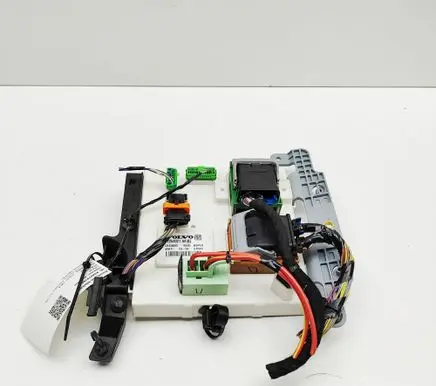 Volvo S90, V90 Central body control module 32254021