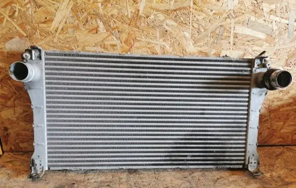 Toyota Avensis T270 Intercooler radiator JD1271003521 0R040