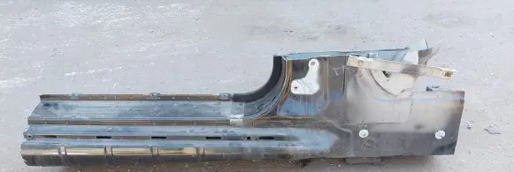 Mercedes-Benz SLK R171 Front sill (body part) 
