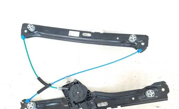 BMW X1 F48 F49 Front door window regulator with motor 7349514