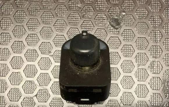 Audi A4 S4 B7 8E 8H Seat control switch 