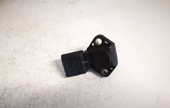 Volkswagen Golf IV Air pressure sensor 038906051 0281002177