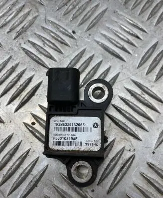 Jeep Grand Cherokee (WJ) Airbag deployment crash/impact sensor P56010319AB TRFME2251A2665