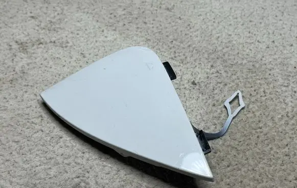 BMW X2 F39 Front tow hook cap/cover 8069088