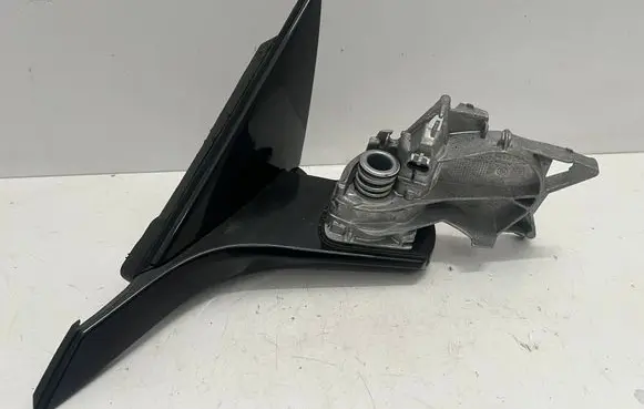 BMW 5 G60 G61 Front door electric wing mirror 5A841A1