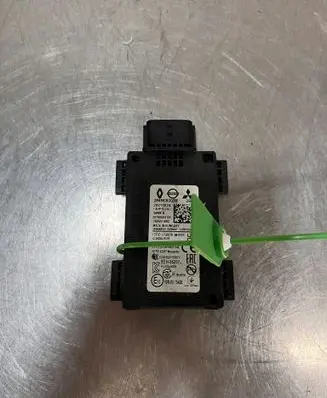 Renault Austral Trunk lid opening control unit 284N08003R