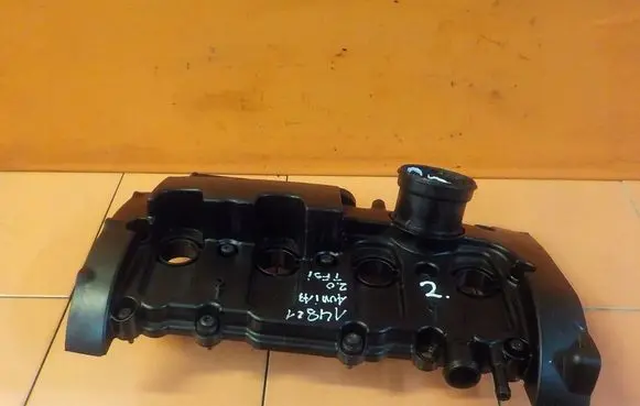 Audi A3 S3 8P Rocker cam cover ZAWOROW 148Z1