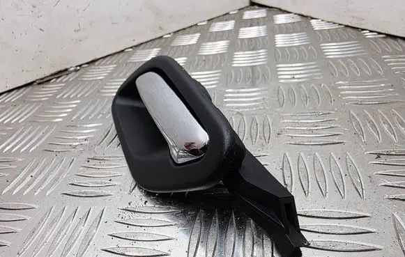 BMW 7 E38 Front door interior handle 8125513