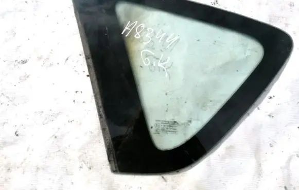 Mazda 3 I Rear side window