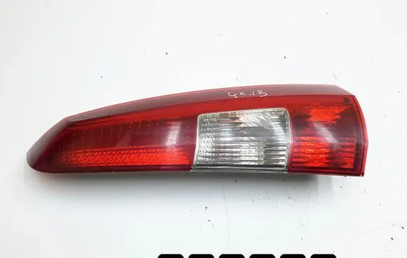 Volvo V70 Rear/tail lights 9154494ece