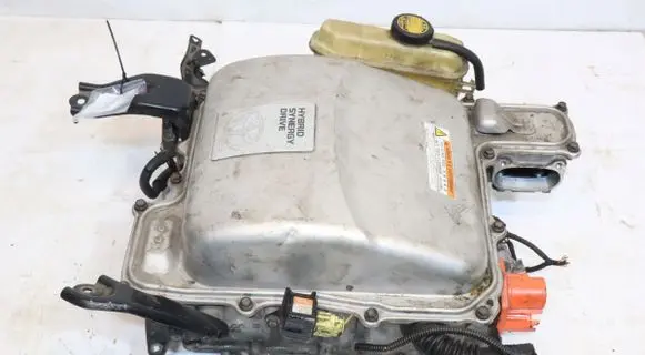 Toyota Prius (XW20) Voltage converter inverter G920047121
